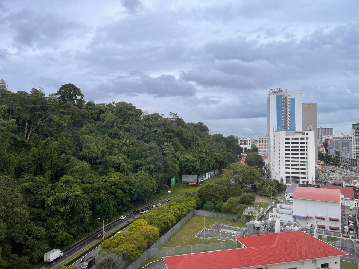 Jesselton Quay Suite By Backyard 코타키나발루 외부 사진