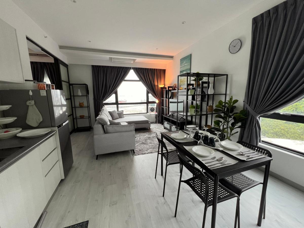 Jesselton Quay Suite By Backyard 코타키나발루 외부 사진